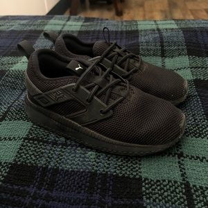 Toddler black puma shoes